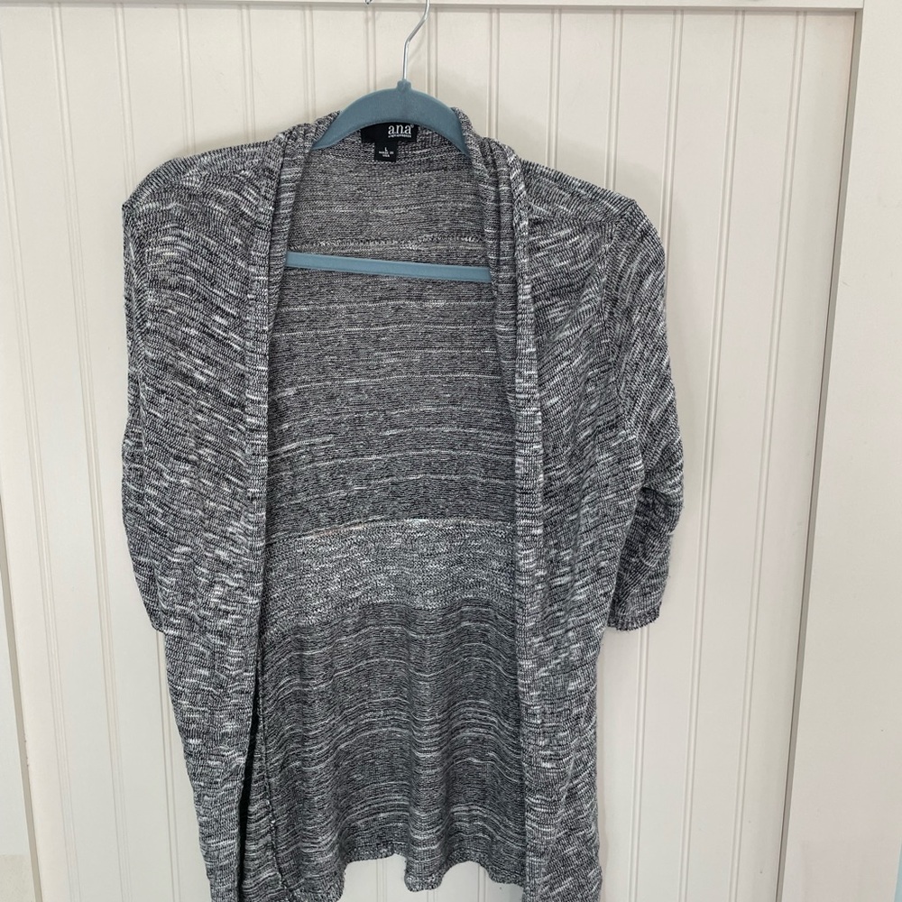 Stylish Gray Open-Front Sweater 1/2 sleeve